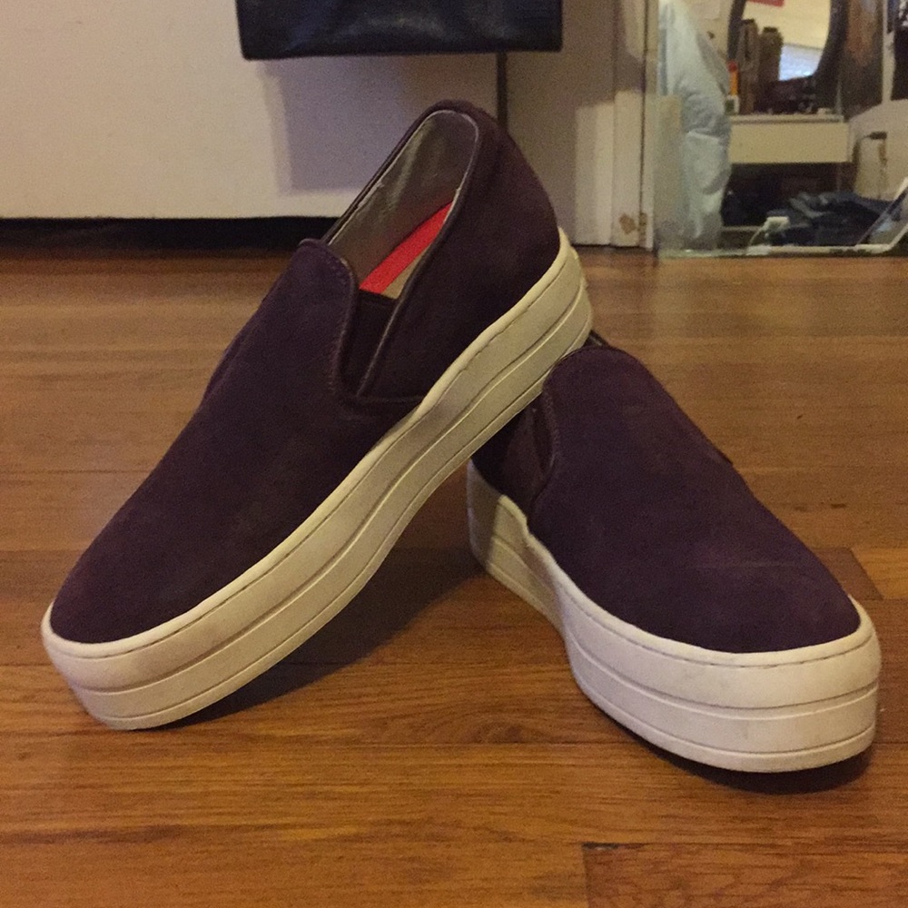 Platform sneakers